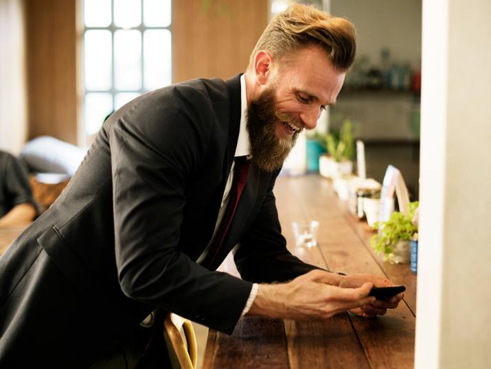 Mobile phone crypto casino player